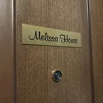 Melissa House Apartment
