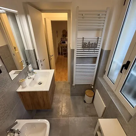 Melissa House - Reception Apartment Trieste