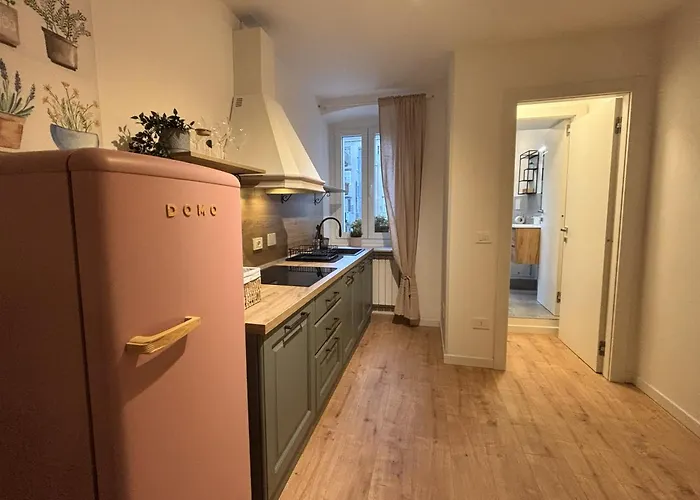 Melissa House * Trieste